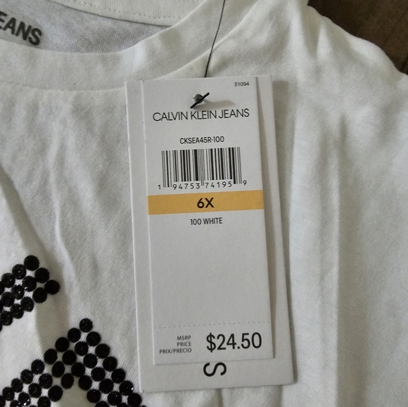 Calvin Klein Crop Top - Picture 2 of 4